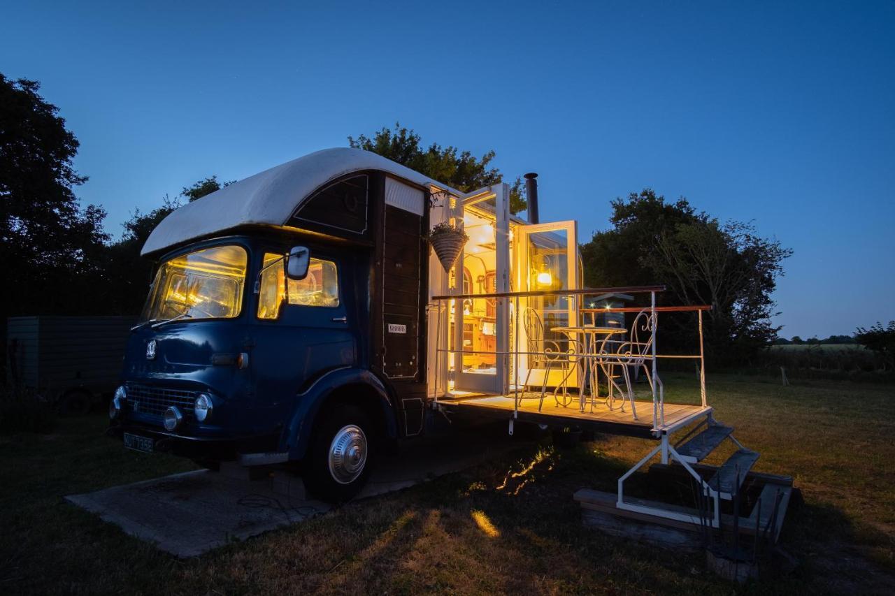 Get Away Hide Away Villa Dereham Dış mekan fotoğraf