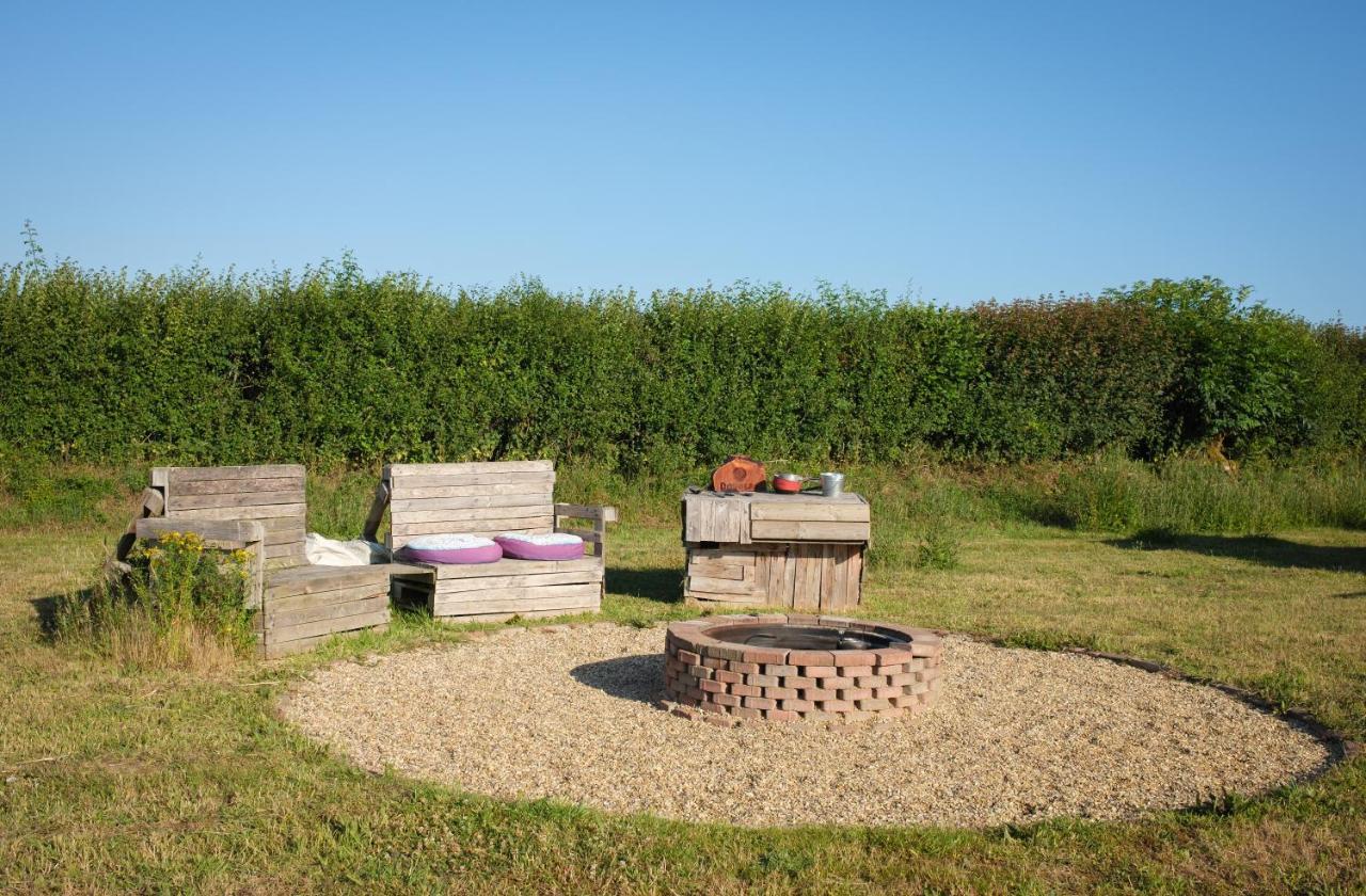 Get Away Hide Away Villa Dereham Dış mekan fotoğraf
